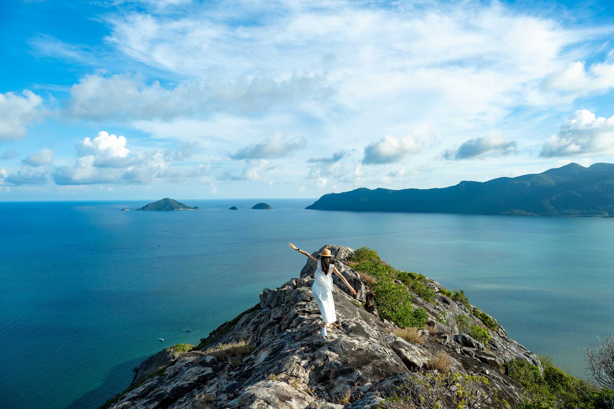 TOUR TẾT DƯƠNG LỊCH 2026: CÔN ĐẢO - TRẦN ĐỀ 2N2Đ1